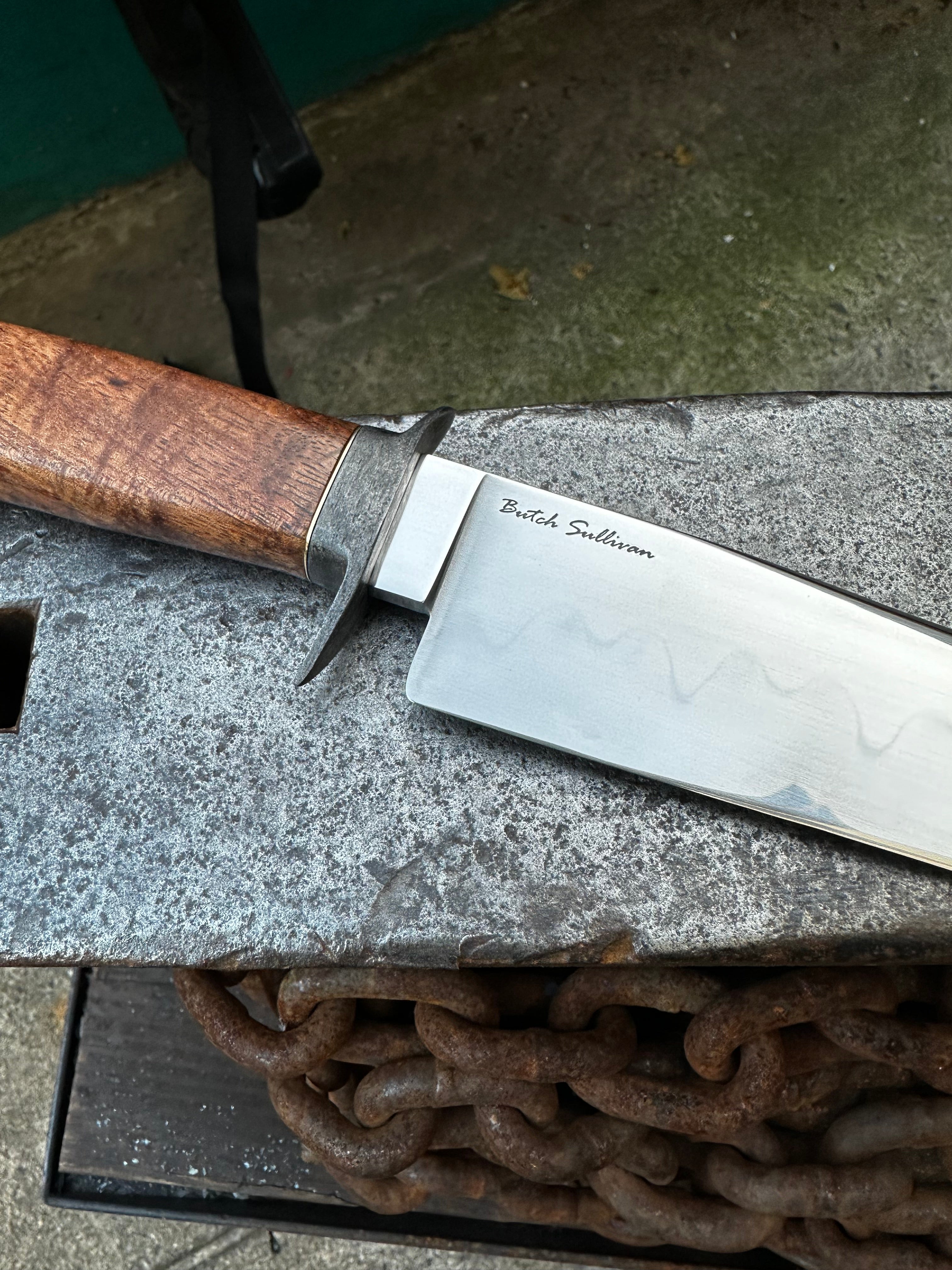 vest bowie knife