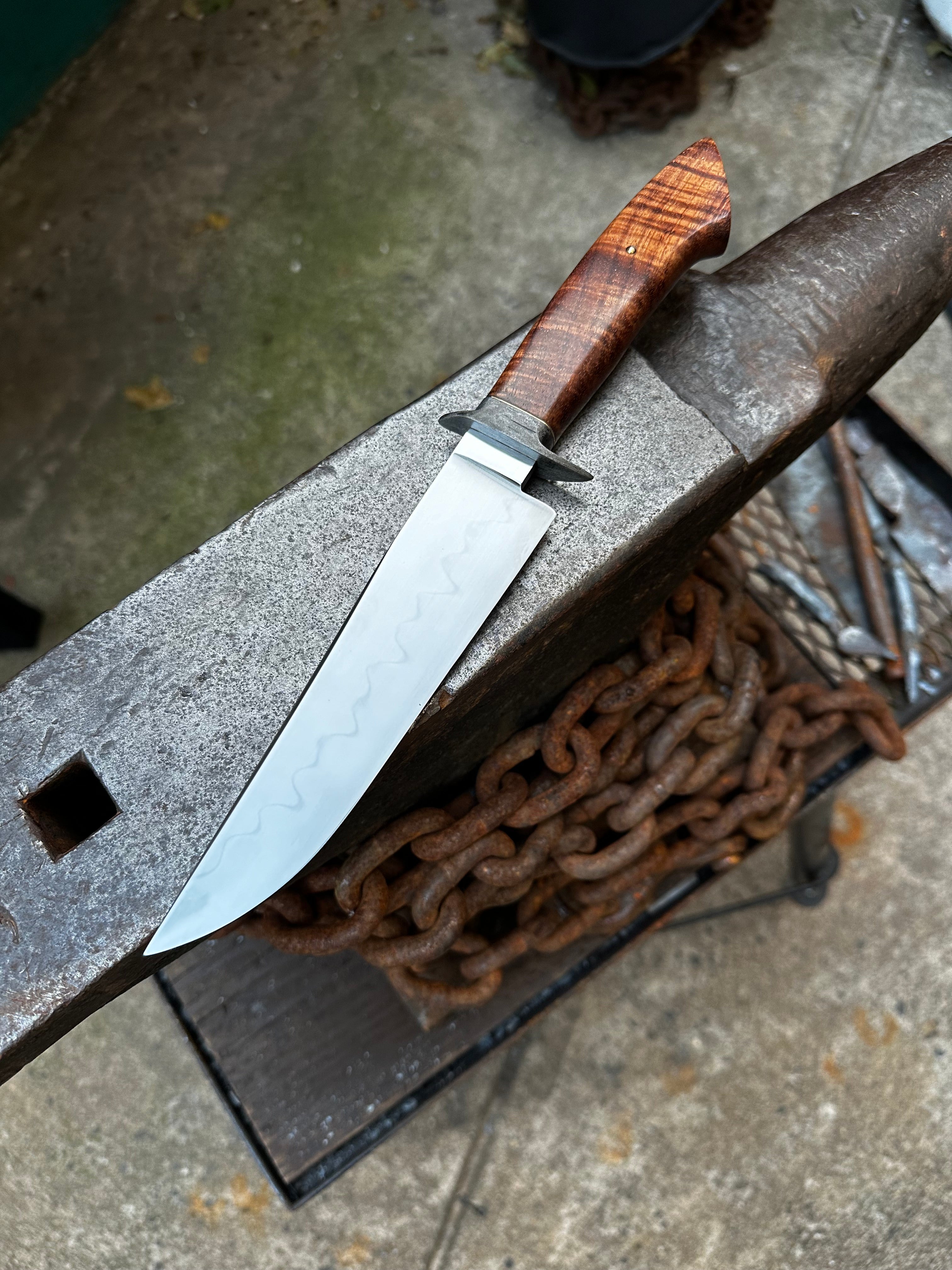 vest bowie knife
